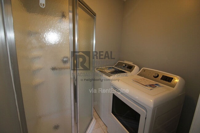 Building Photo - 47-49 South St