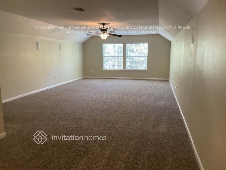 Building Photo - 236 Tadcaster Court