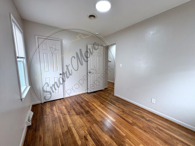 Building Photo - 13312 Sherman Ave