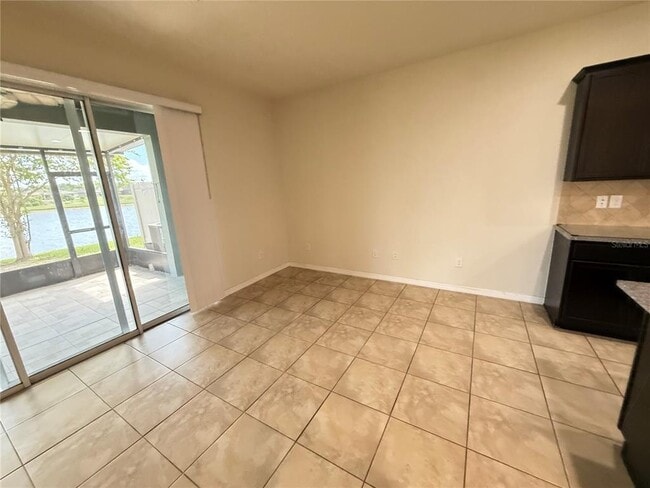 Building Photo - 9154 Hillcroft Dr