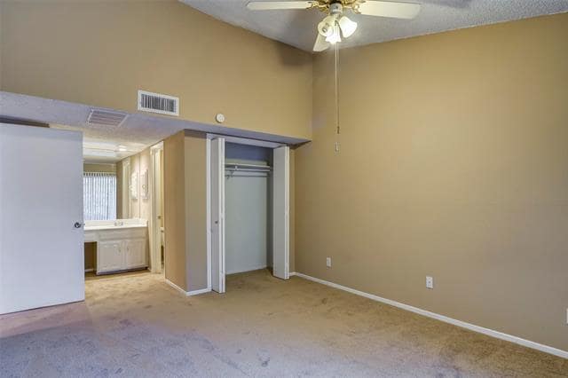 Building Photo - 1820 Greenspring Cir