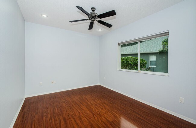 Building Photo - Pool Home in Trinity!