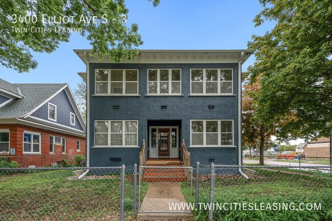 Primary Photo - 3400 Elliot Ave