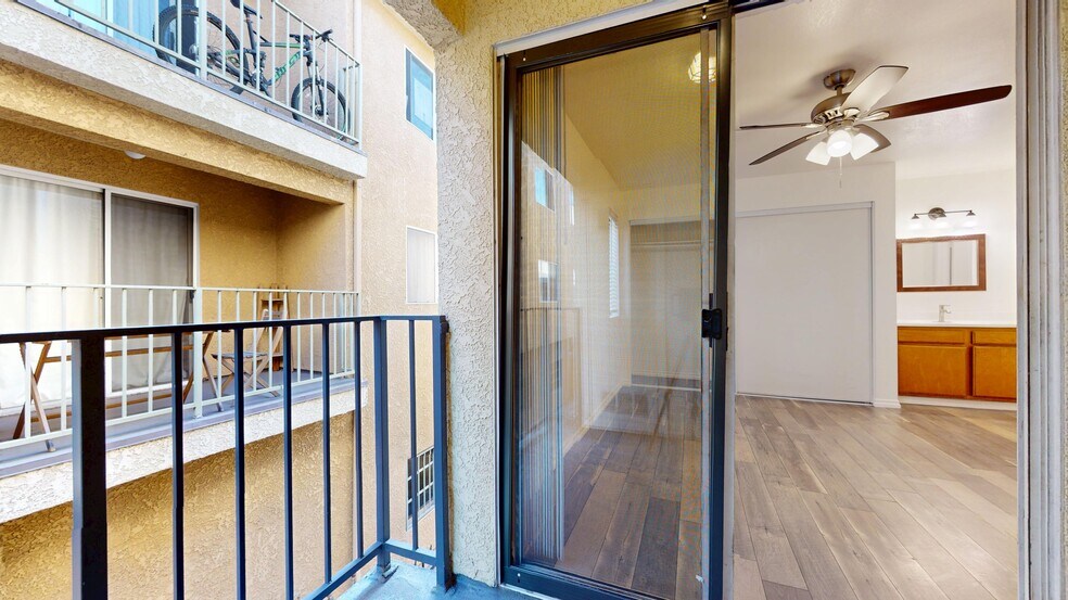 Building Photo - 316 Cherry Ave