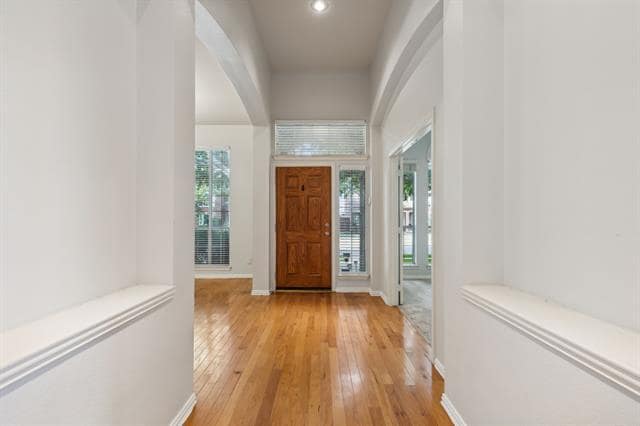 Building Photo - 8447 Firewheel Ln