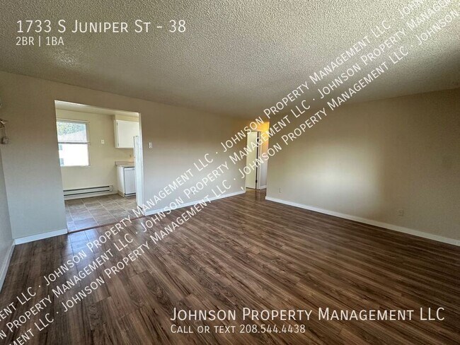 Building Photo - 1733 S Juniper St