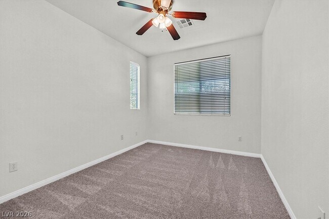 Building Photo - 7565 Grassy Bank St