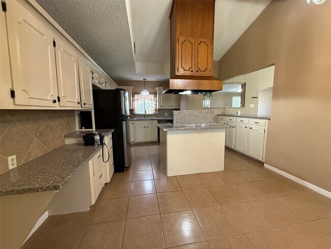 Building Photo - 4114 Connorvale Rd