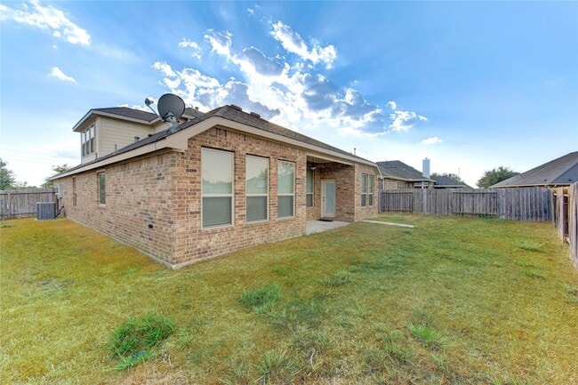 Building Photo - 6519 Point Hollow Ln
