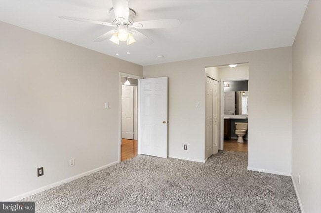 Building Photo - 4707 Aberdeen Ln