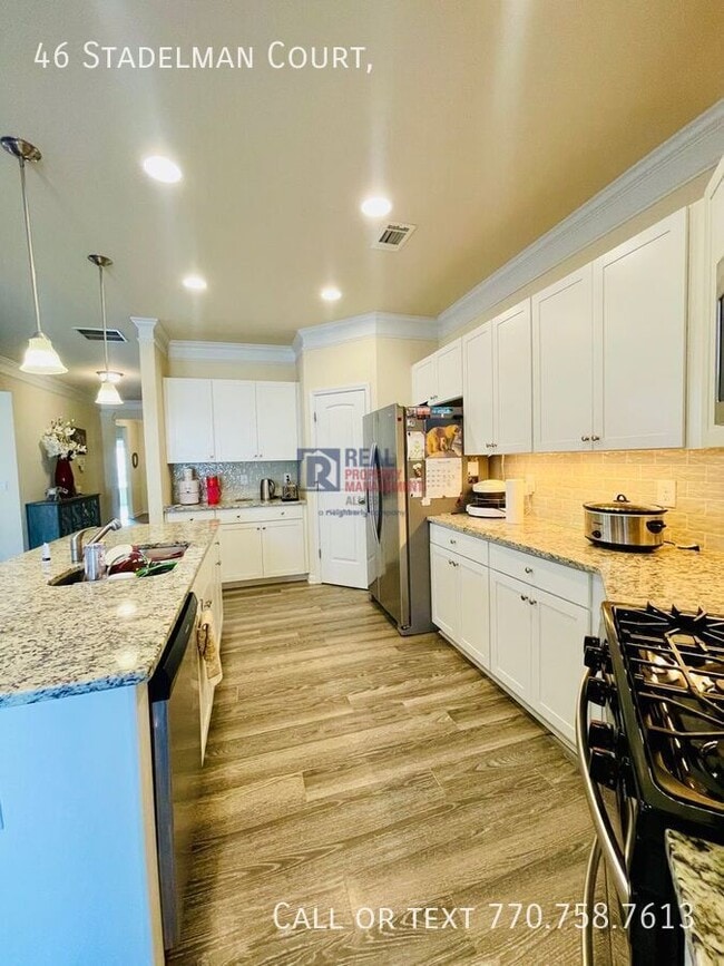 Building Photo - 46 Stadelman Ct