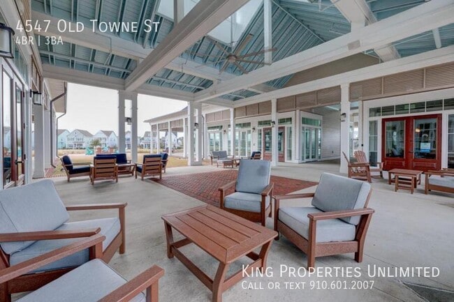 Building Photo - 4547 Old Towne St