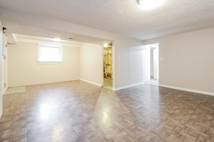 Building Photo - 2470 Berthbrook Dr