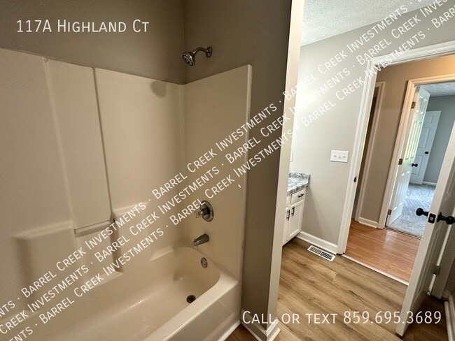 Building Photo - 117 A Highland Ct