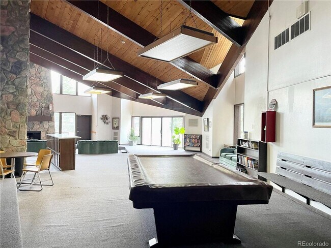 Building Photo - 3 BED CONDO, WATER INCLUDED IN RENT