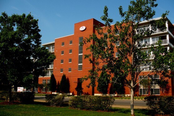 The Chimes Condo (Unit 300) - 1018 Hackberry Ln