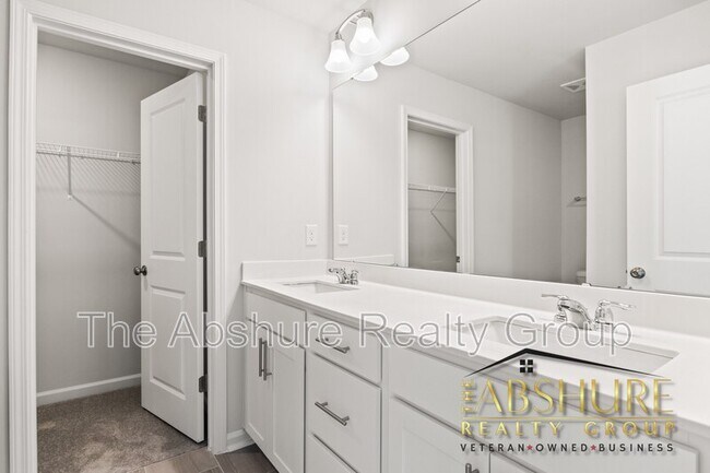 Building Photo - 2607 Chert Ln