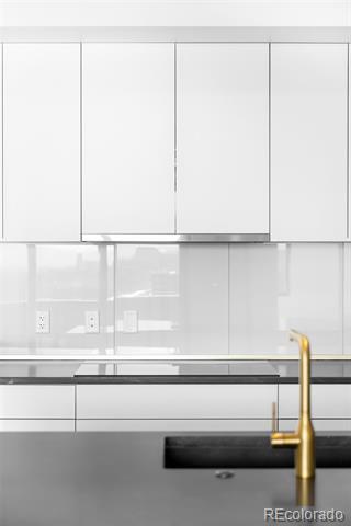 Building Photo - 3520 Chestnut Pl