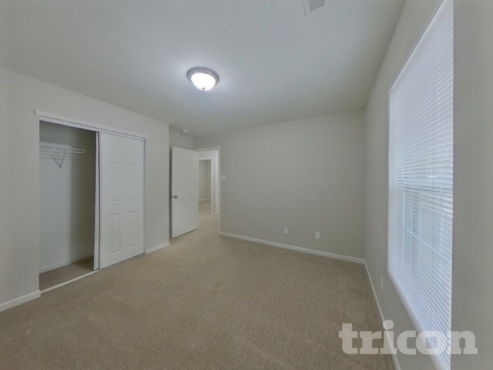 Building Photo - 907 Swearngan Ridge Ct