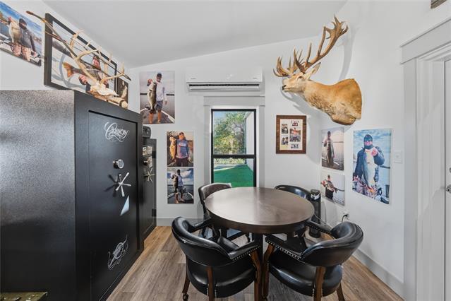 Building Photo - 8701 Zebra Crossing