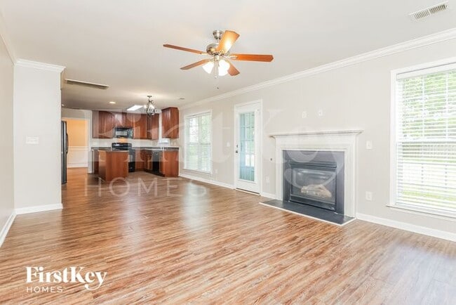 Building Photo - 9644 Kestevan Ct