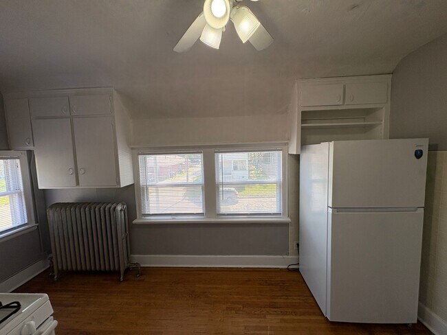 Building Photo - 2960 P St
