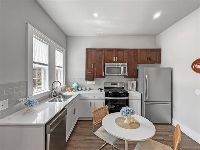 Primary Photo - 801 N Marsalis Ave