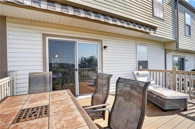 Building Photo - 117 Scenic Hill Dr