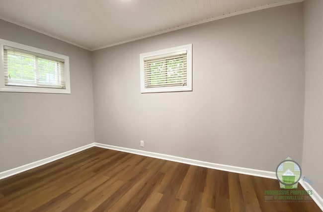 Building Photo - 138 New Woodruff Rd