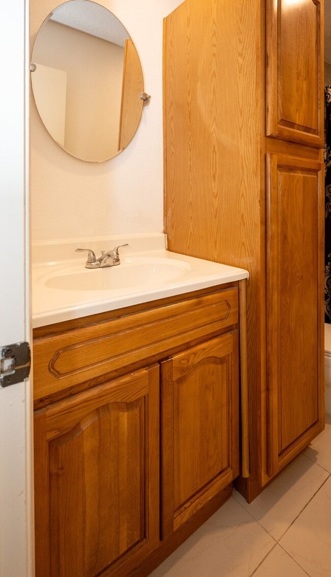 Building Photo - 22811 Elkana Deane Ln