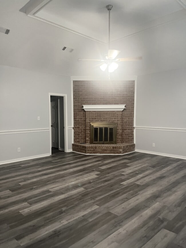 Building Photo - 6409 Springridge Rd