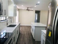 Building Photo - 13618 51st Pl N