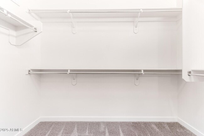 Building Photo - 1270 E Curry Rd