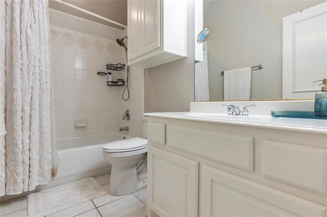 Building Photo - 1414 Monarch Way