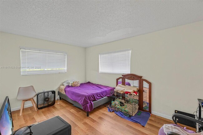 Building Photo - 8240 SW 149th Ct