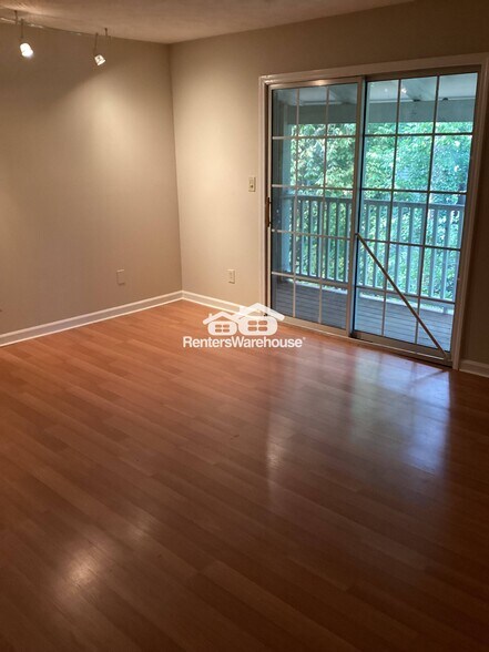 Building Photo - 3120 7 Pines Ct NW