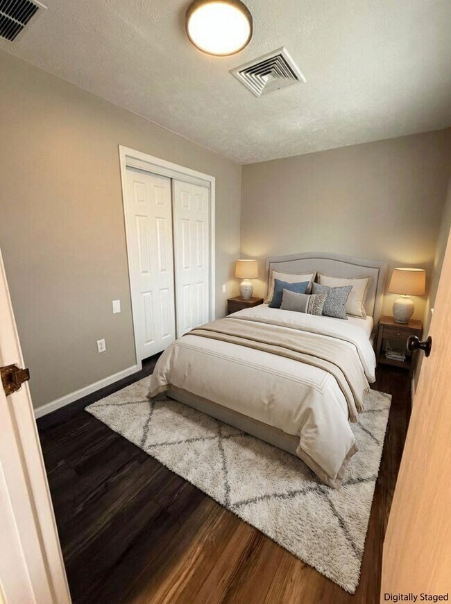 Building Photo - Welcome to Somerset Village!