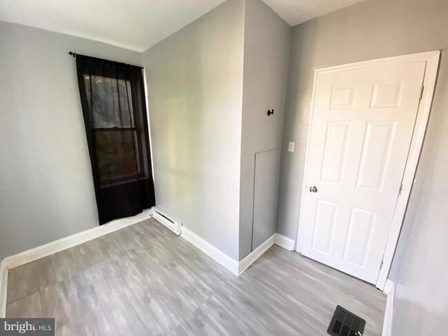 Primary Photo - 3050 Hartville St