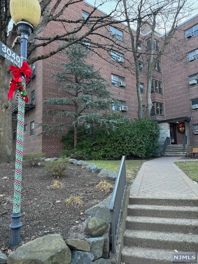 3040 Edwin Ave 3040 Edwin Ave Fort Lee NJ 07024 Apartment Finder