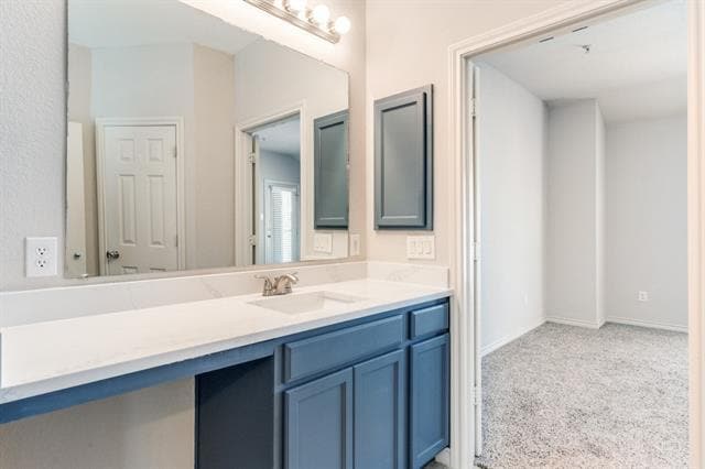 Building Photo - 2415 Stutz Dr