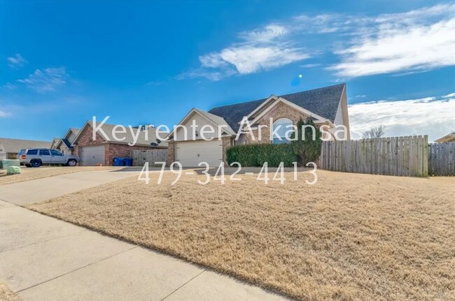 Building Photo - Beautiful Home in Bentonville
