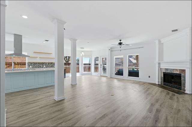 Building Photo - 3601 Sandhurst Dr