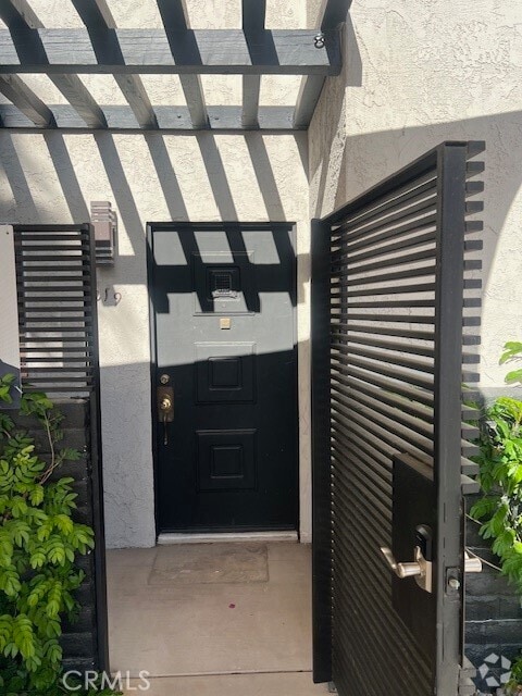 Building Photo - 219 S Cahuilla Rd