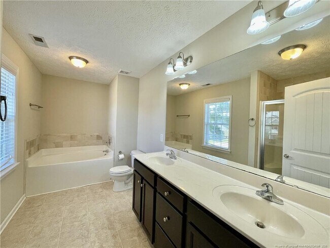 Building Photo - 4028 Quarry Hollow Drive