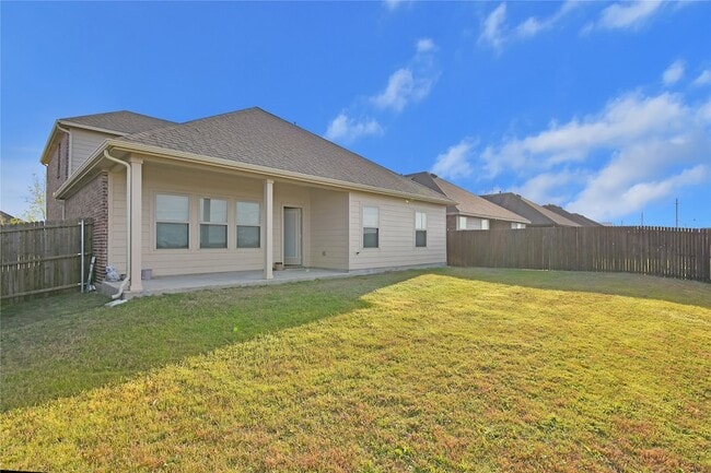 Building Photo - 604 Gunsmoke Trail