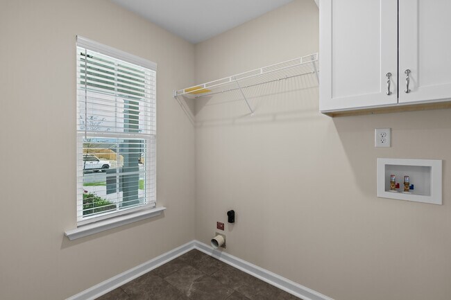 Building Photo - 3009 Brems Dr