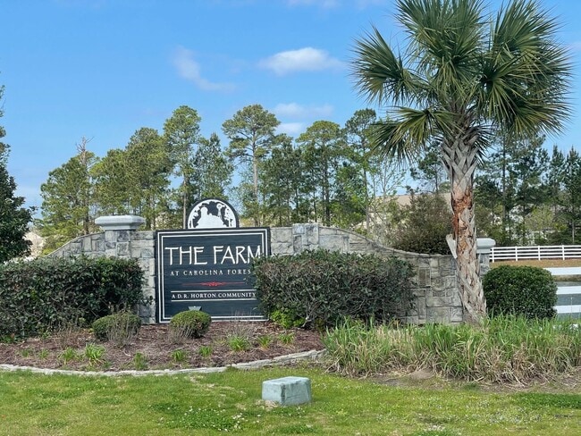 Building Photo - 4476 Farm Lake Dr