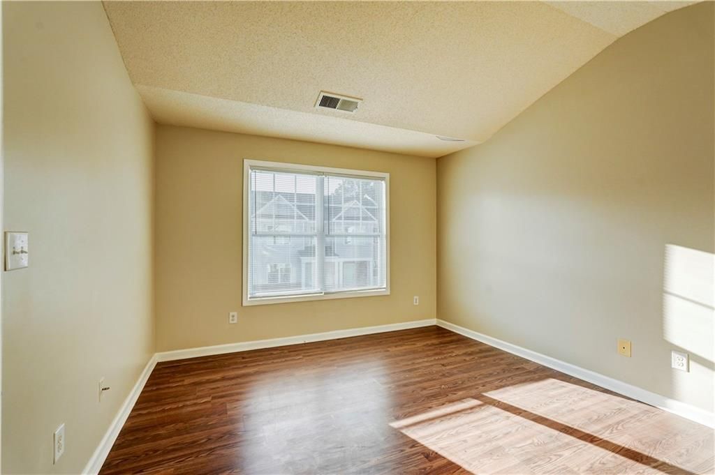 Building Photo - 2837 Laurel Ridge Cir