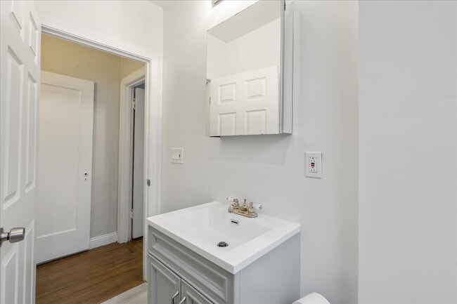 Building Photo - 2672 77th Ave