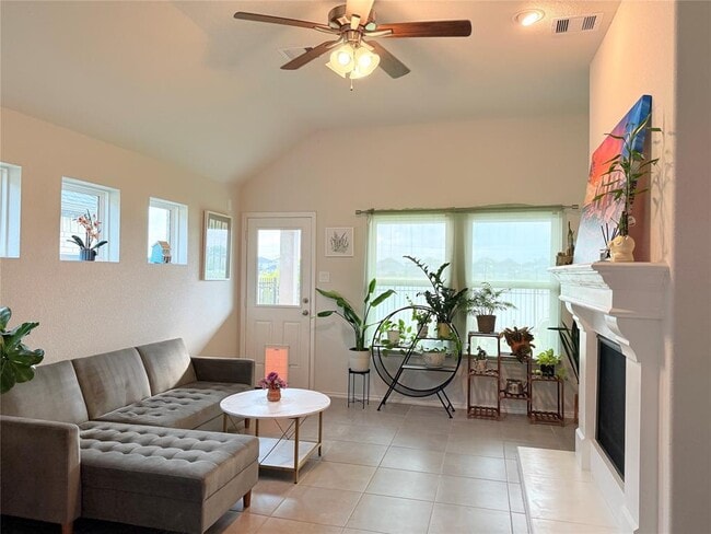 Building Photo - 15334 Caravel Bay Ct